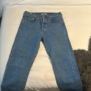 Women’s Levi’s wedgie straight jeans